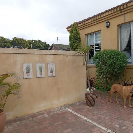 Toscana Cottage Port Elizabeth Exterior foto